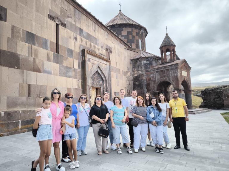 Positive Day Tour Operator Yerevan Armenia indiaarmeniatravels 12 768x576